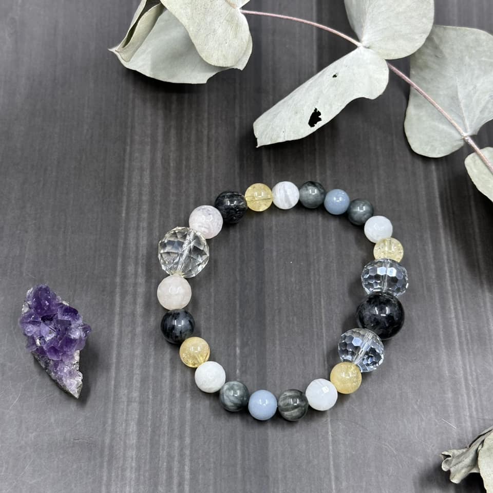 8" Skyline Stretch Bracelet