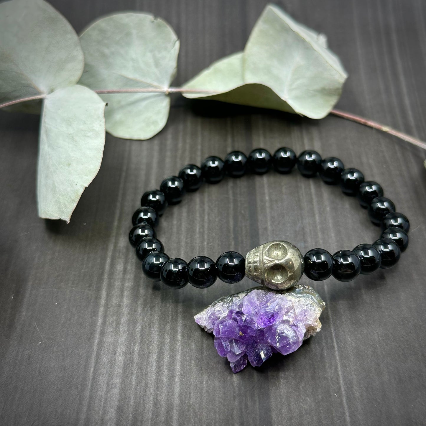 7.5" Onyx and Pyrite Skull Stretch Bracelet