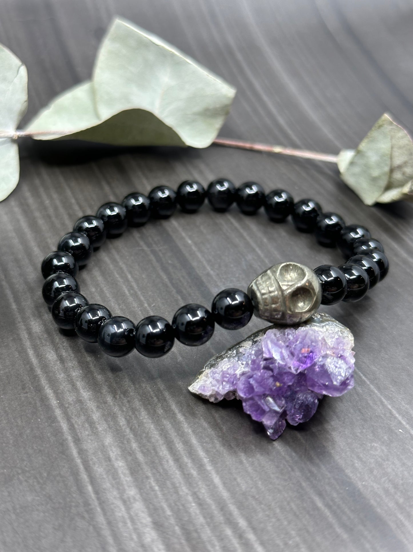 7.5" Onyx and Pyrite Skull Stretch Bracelet