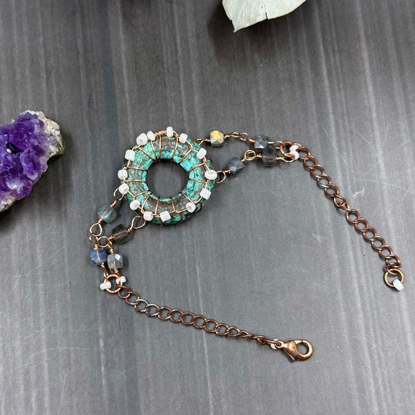 6.5" Copper, Labradorite, and Seed Bead Bracelet