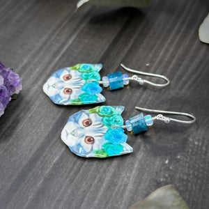 Floral kitty earrings with apatite and opals