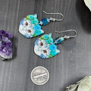 Floral kitty earrings with apatite and opals